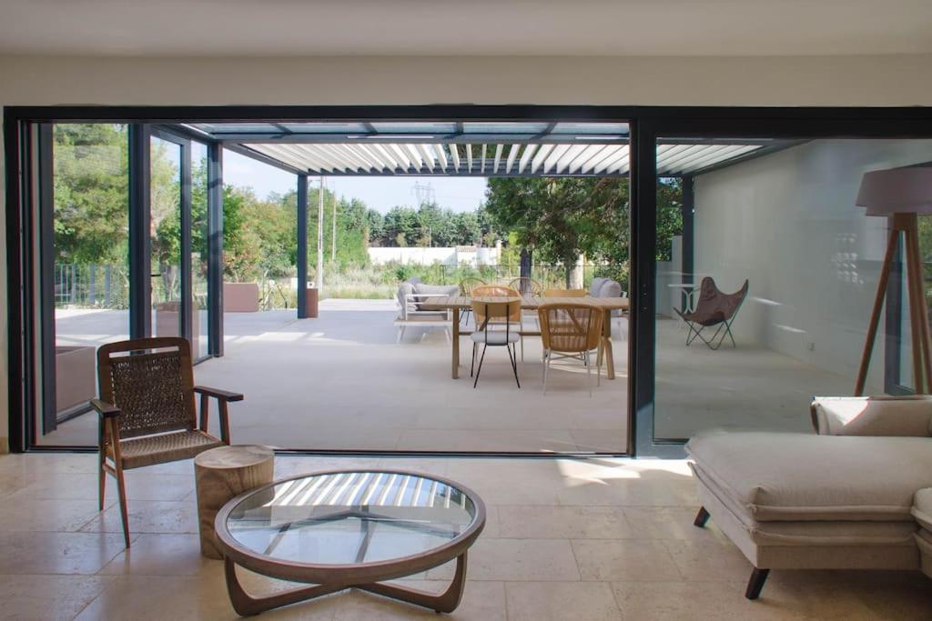 Villa Des Jacinthes Tarascon Exterior foto