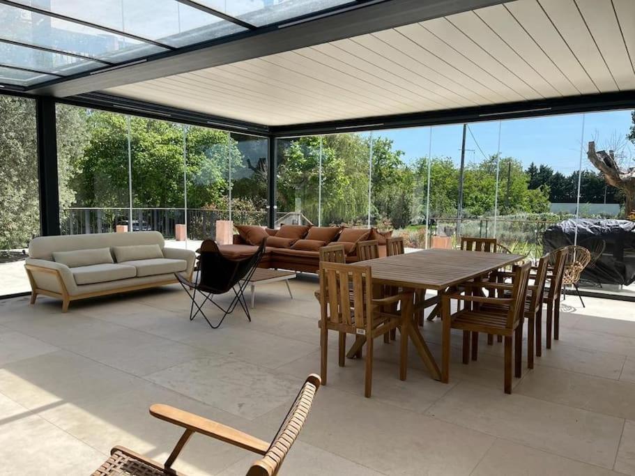 Villa Des Jacinthes Tarascon Exterior foto