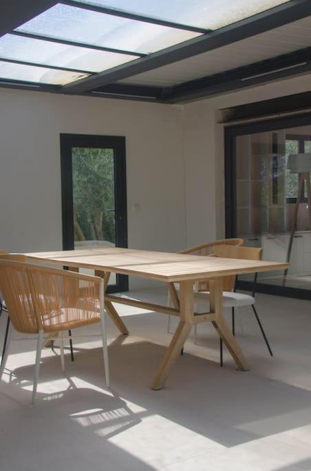 Villa Des Jacinthes Tarascon Exterior foto